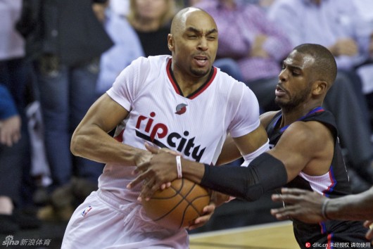 相较之下 相较之下