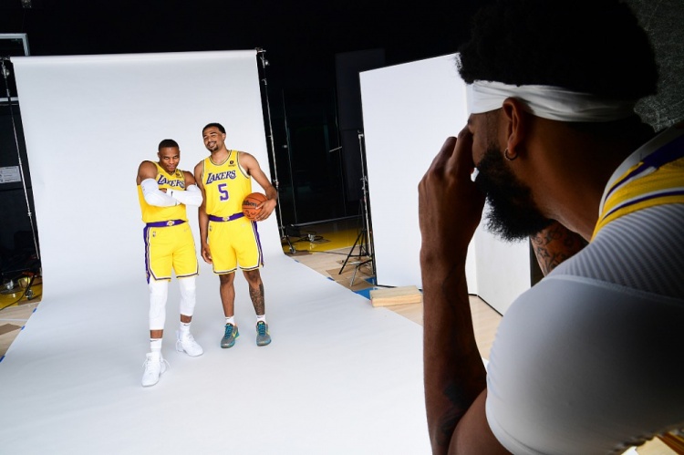 全市场的超 全市场的超