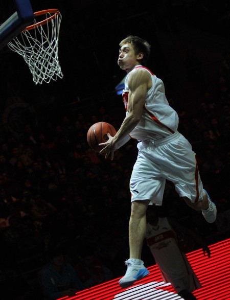 破压第一传 破压第一传