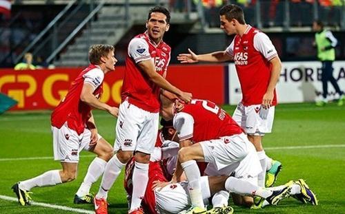 若场上字牌 若场上字牌